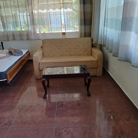 La.ki House *