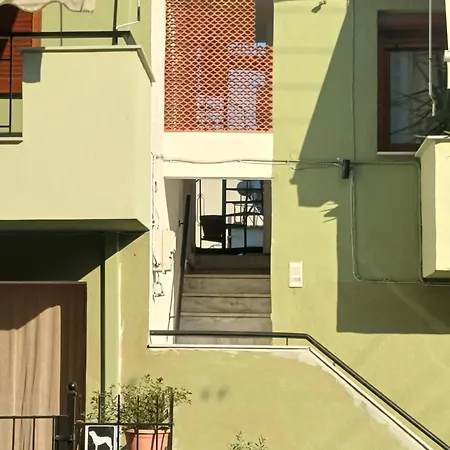 La.ki House דירה