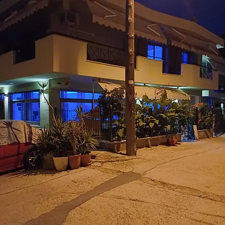 La.ki House * קאבאלה