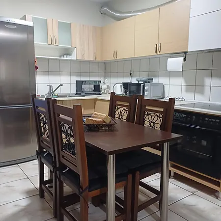 La.ki House * קאבאלה
