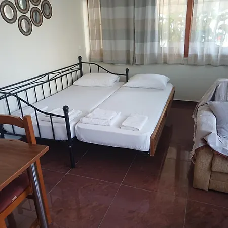 La.ki House